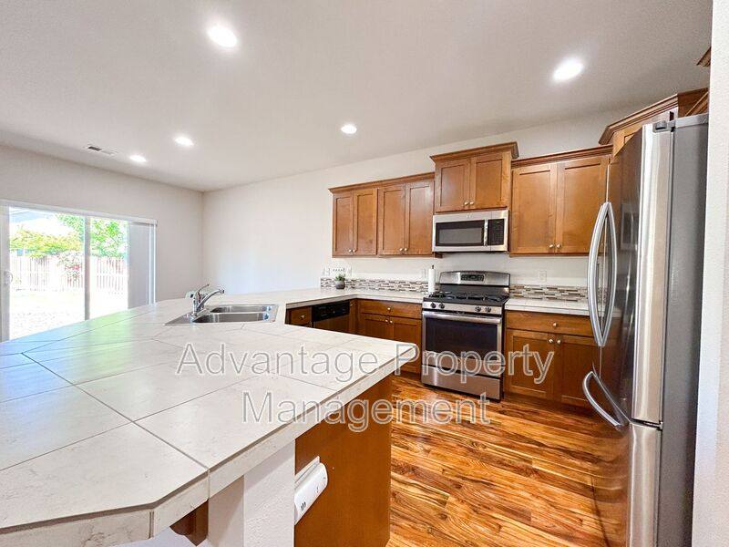 House for rent at 2943 Corktree Lane, Albany, OR 97321