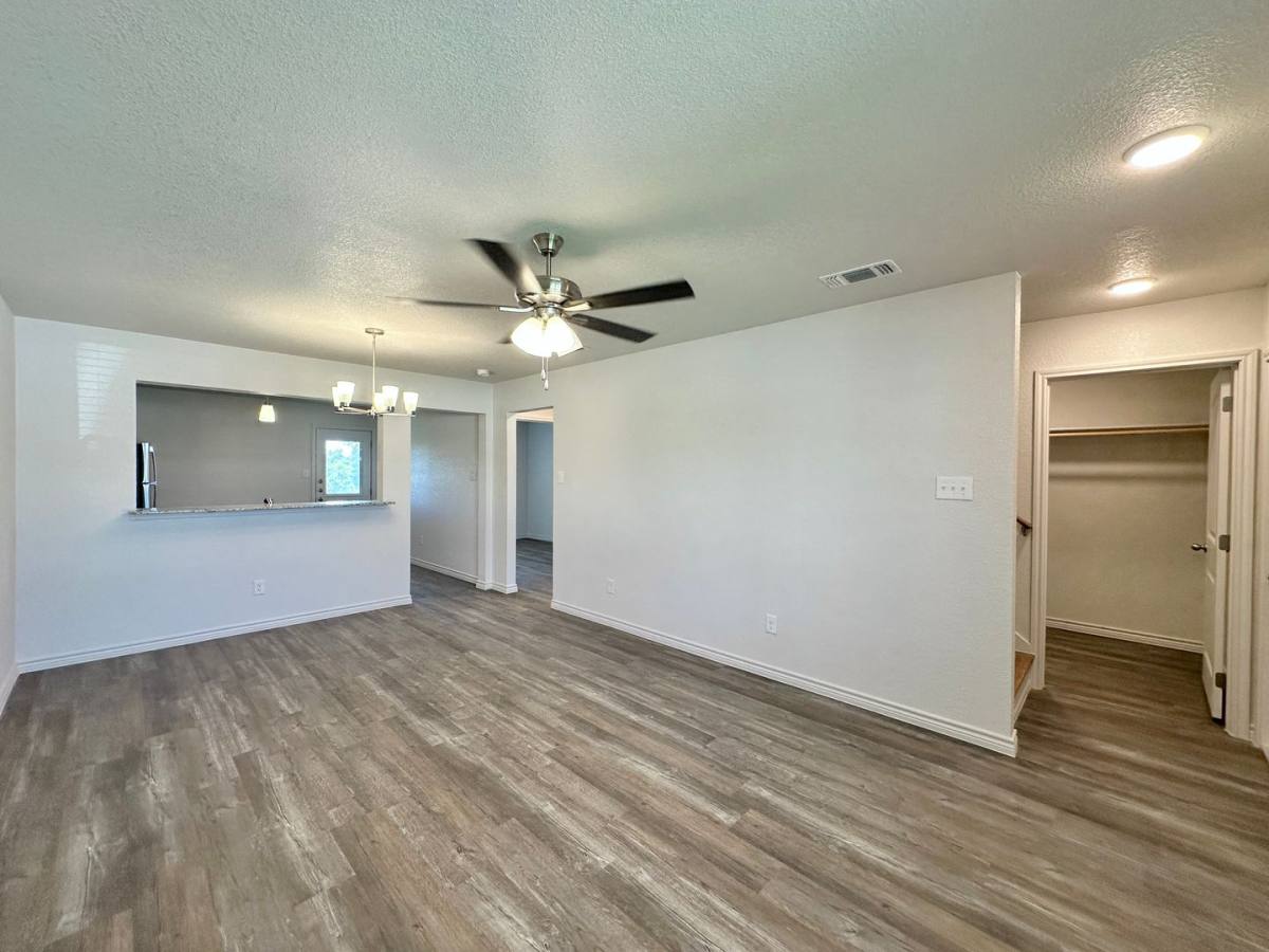 Townhouse for rent at 226 B Dolphin Dr, Temple, TX 76501