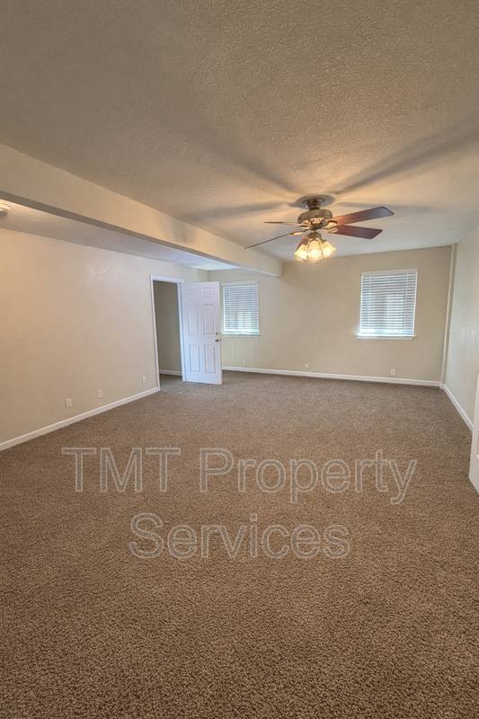 House for rent at 2533 Stansberry Way, Sacramento, CA 95826