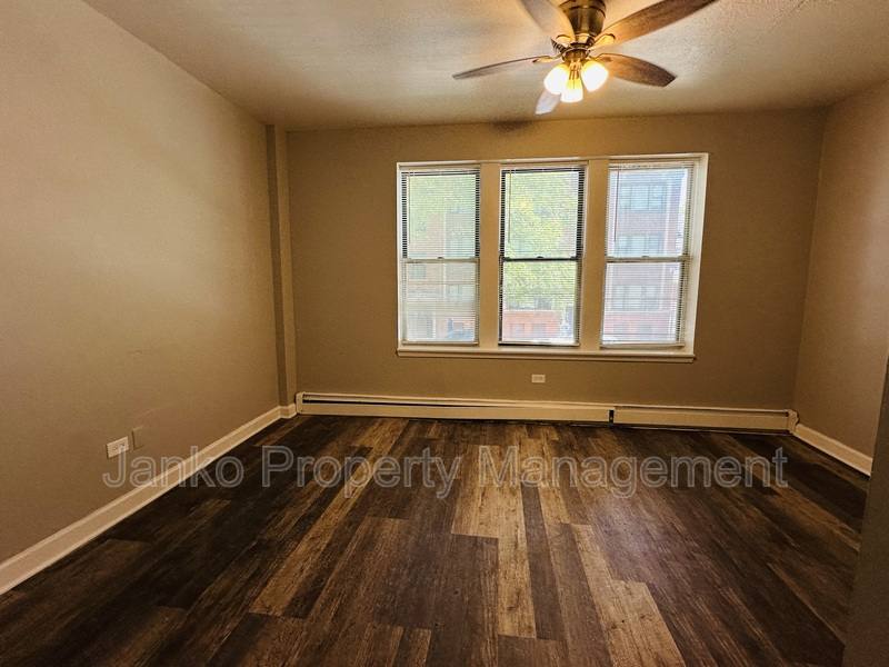 Apartment for rent at 62 N Parkside Ave #1, Chicago, IL 60644