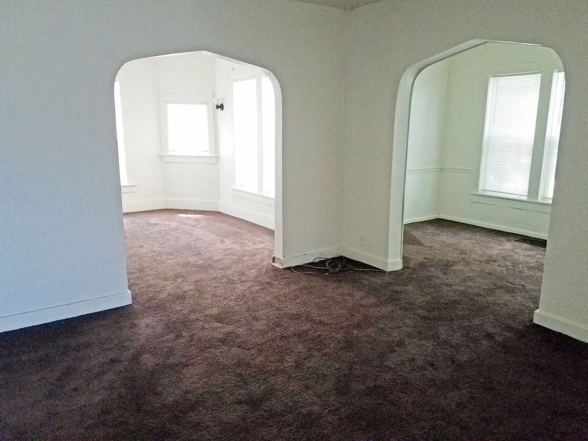 Apartment for rent at 1912 Wood St, La Crosse, WI 54603