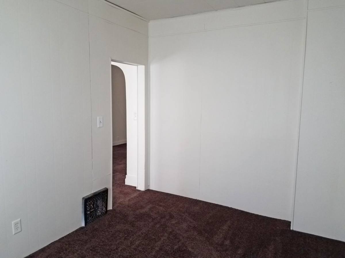 Apartment for rent at 1912 Wood St, La Crosse, WI 54603