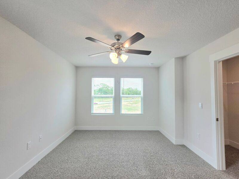 Townhouse for rent at 4167 Pendragon Circle, Milton, FL 32583