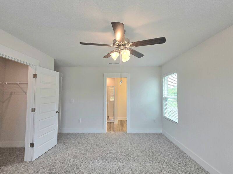 Townhouse for rent at 4167 Pendragon Circle, Milton, FL 32583