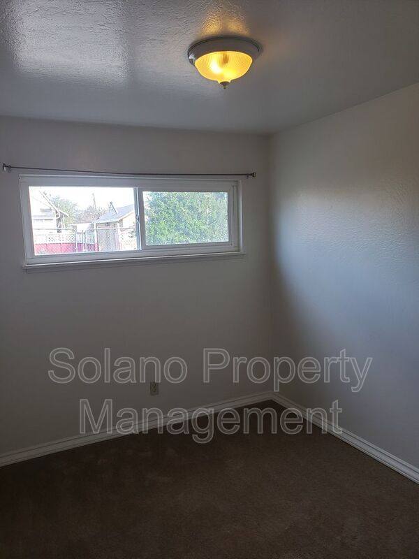 Apartment for rent at 940 Ohio St #A, Fairfield, CA 94533