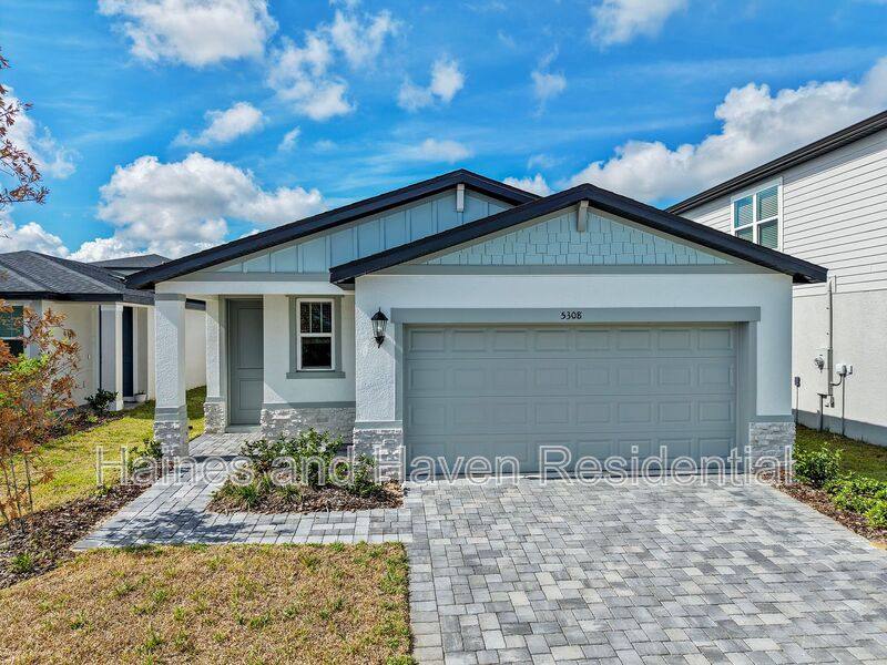 House for rent at 5308 Rocky Hawk Run, Davenport, FL 33837