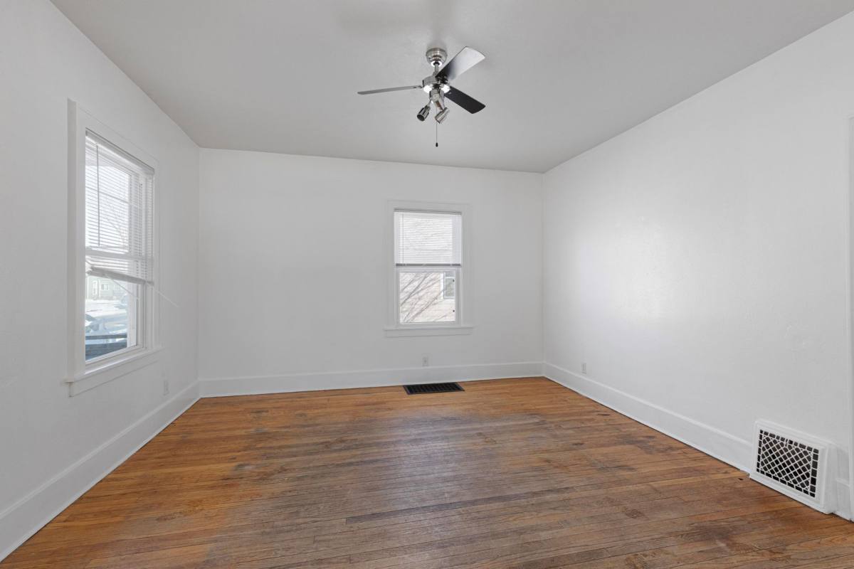 House for rent at 829 8th Ave, Council Bluffs, IA 51501
