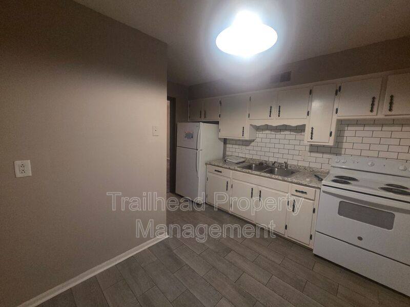 House for rent at 13121 6th St #1, Grandview, MO 64030