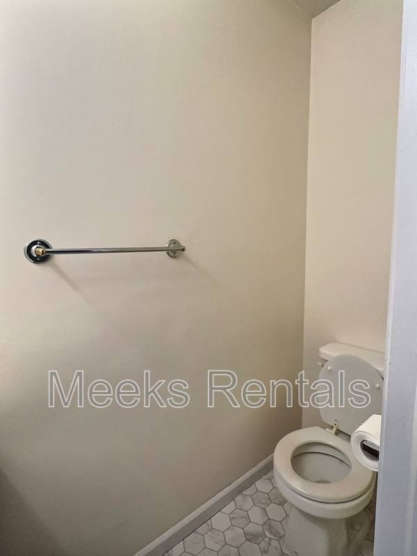 Townhouse for rent at 110 Botley Lane #12, Hurricane, WV 25526