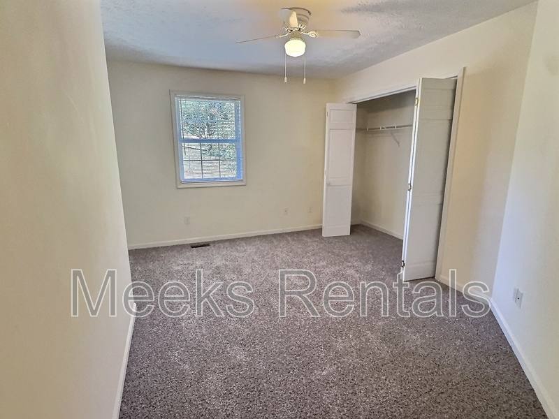 Townhouse for rent at 110 Botley Lane #12, Hurricane, WV 25526