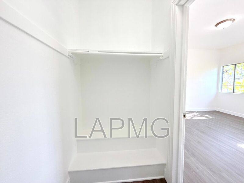 House for rent at 2941-2943 1 2 W 11th St, Los Angeles, CA 90006