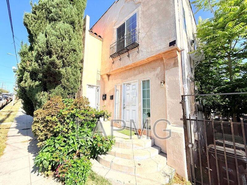 House for rent at 2941-2943 1 2 W 11th St, Los Angeles, CA 90006