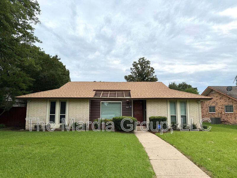 House for rent at 1506 Whiteoak Dr, Garland, TX 75040