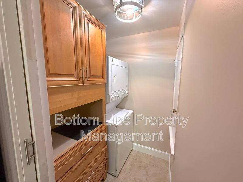 Condo for rent at 11049 Cedar View Rd, Charlotte, NC 28226