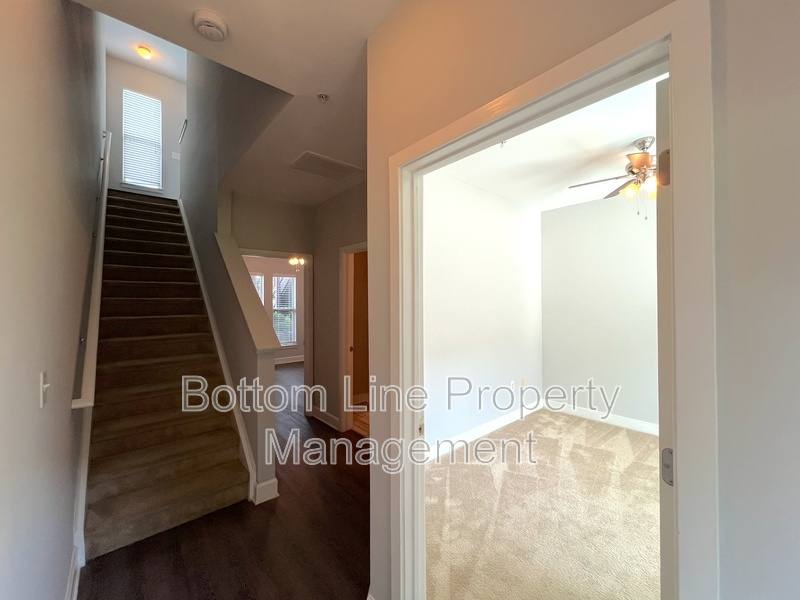 Townhouse for rent at 841 Seigle Point Dr, Charlotte, NC 28204