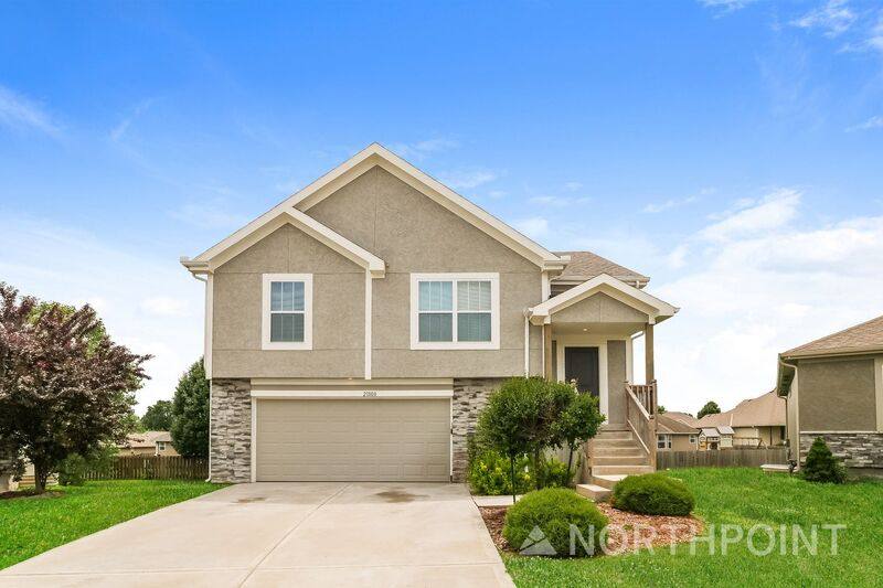 House for rent at 21808 Massa Circle, Peculiar, MO 64078