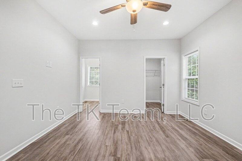 House for rent at 324 N Milford Rd, Salisbury, NC 28144