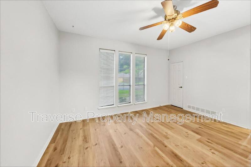 Townhouse for rent at 5407 Ledgestone Dr #5405, Fort Worth, TX 76132