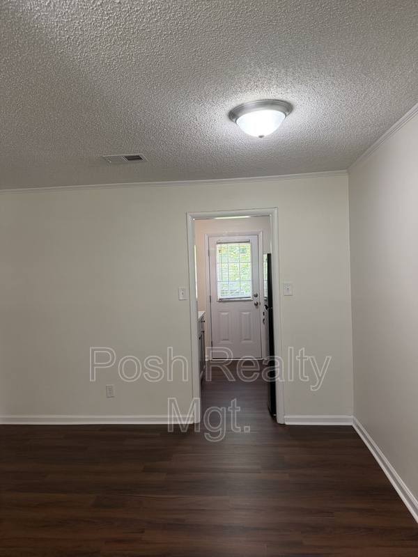Apartment for rent at 3517 Old Battleground Rd, Greensboro, NC 27410