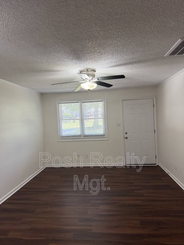 Apartment for rent at 3517 Old Battleground Rd, Greensboro, NC 27410