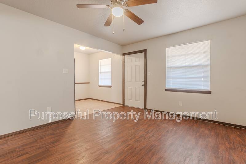 Apartment for rent at 514 N Ponca Ave #2, Norman, OK 73071