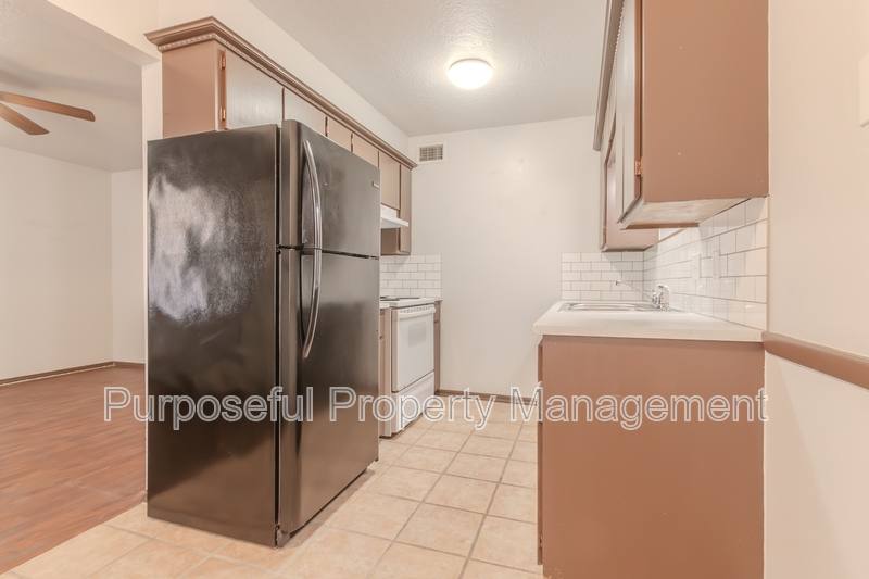 Apartment for rent at 514 N Ponca Ave #2, Norman, OK 73071