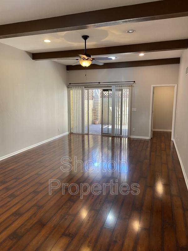 Townhouse for rent at 1262 E Avenida Hermosa, Phoenix, AZ 85014