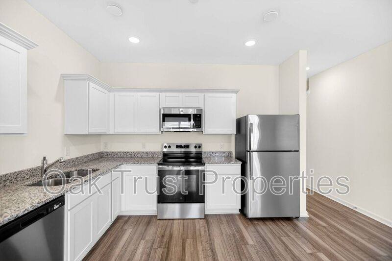 Townhouse for rent at 502 Townsford Lane, Moncks Corner, SC 29461