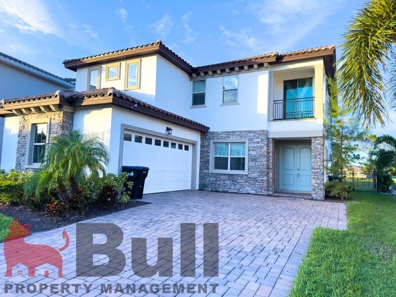 House for rent at 13079 Stanthorne Ave, Orlando, FL 32832