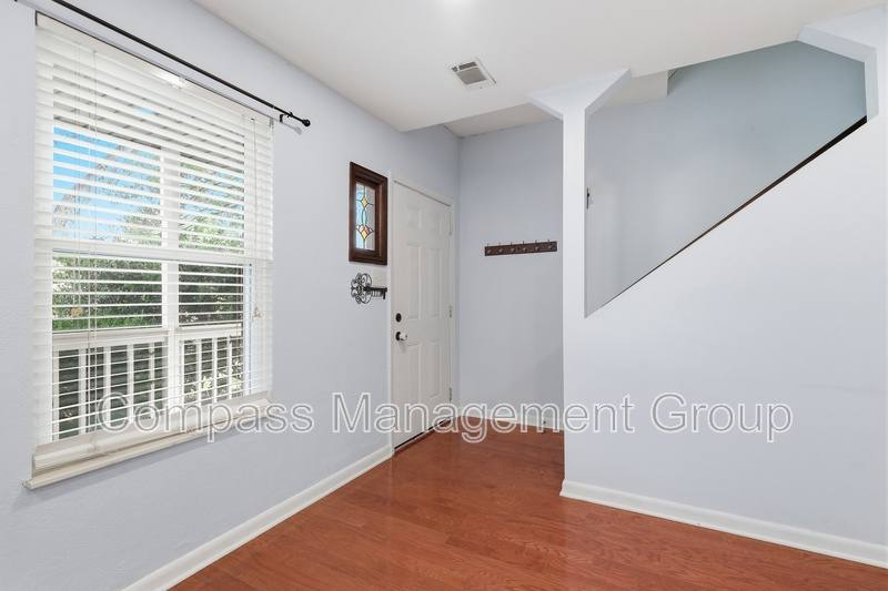 House for rent at 7668 Chatham Circle NW, Knoxville, TN 37909