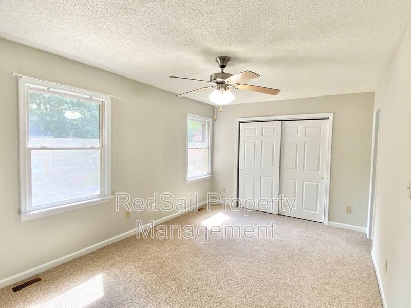 Townhouse for rent at 110 Souverain Landing, Yorktown, VA 23692