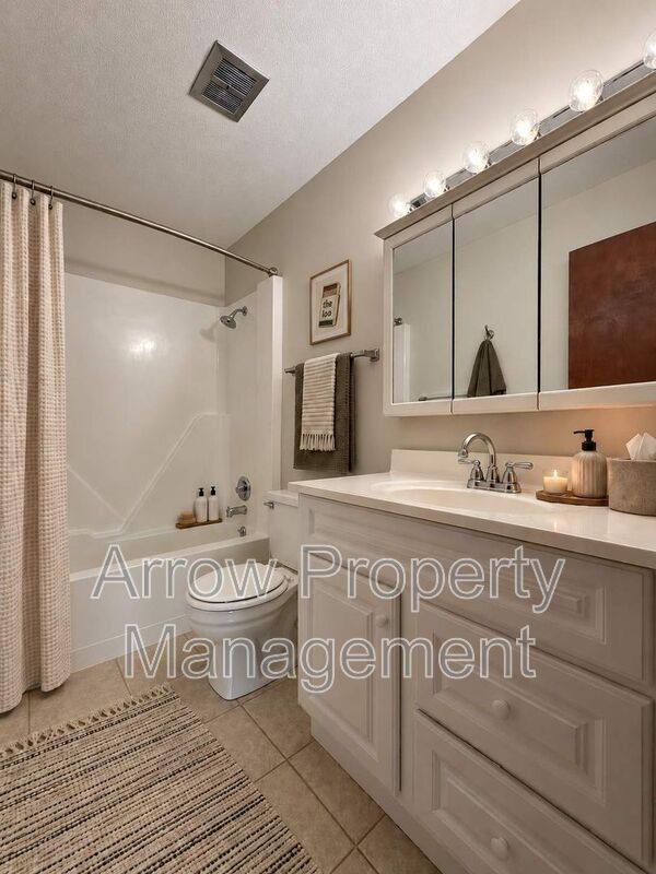 3831 S 46th St #11, Lincoln, NE 68506 - Apartment for Rent - Image 5