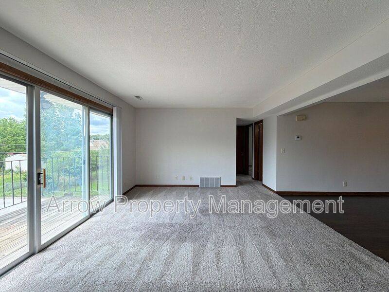 Apartment for rent at 3831 S 46th St #11, Lincoln, NE 68506