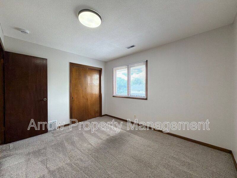 Apartment for rent at 3831 S 46th St #11, Lincoln, NE 68506