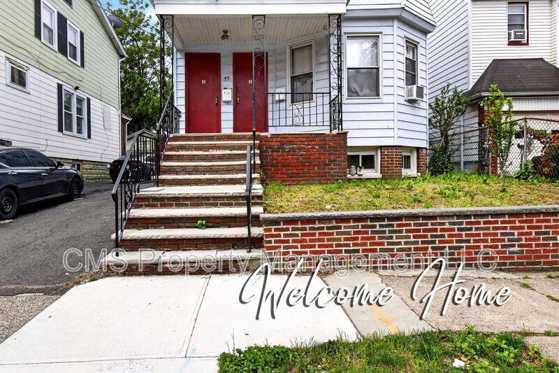 Apartment for rent at 49 Welland Ave - 2nd Floor, Irvington, NJ 07111