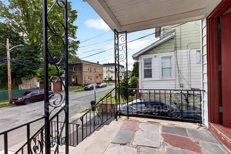 Apartment for rent at 49 Welland Ave - 2nd Floor, Irvington, NJ 07111