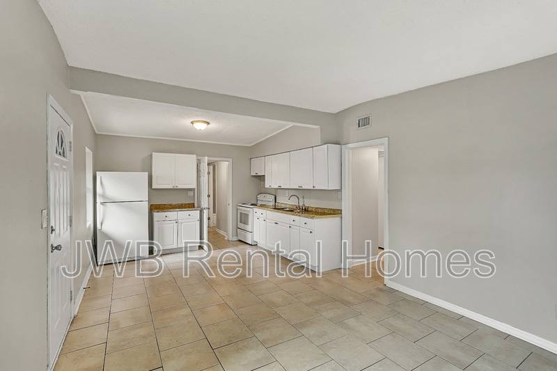 House for rent at 915 Wayne St, Jacksonville, FL 32208