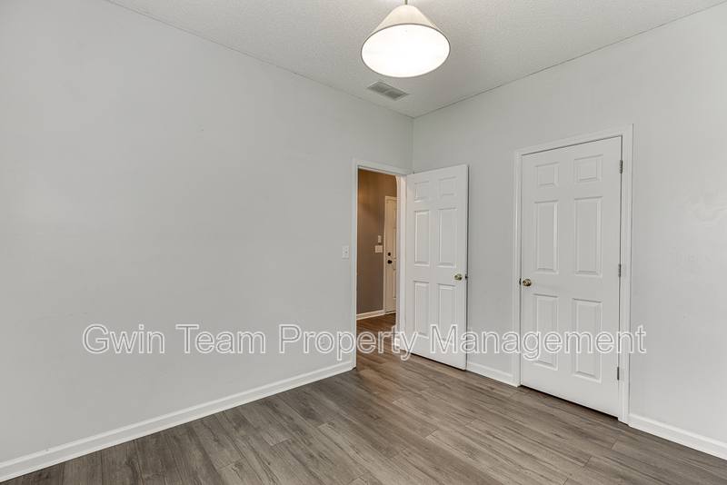 House for rent at 2464 Laurelfield Dr, Grayson, GA 30017