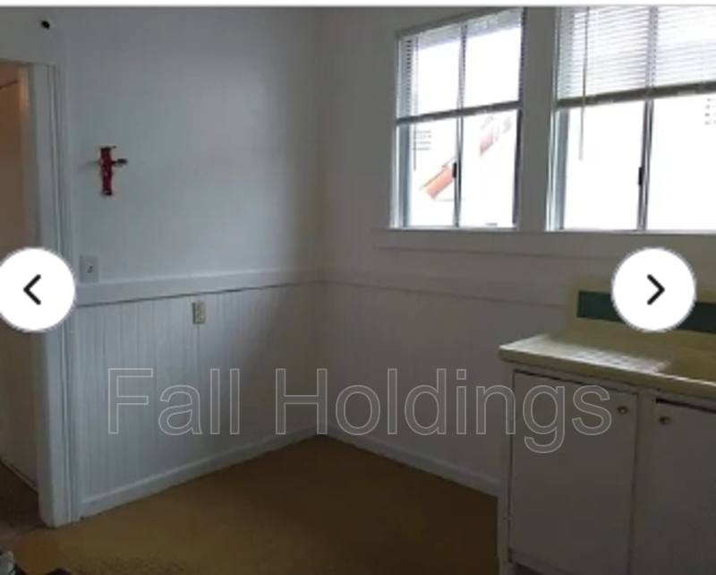 Apartment for rent at 1438 Alcatraz Ave #B, Berkeley, CA 94702