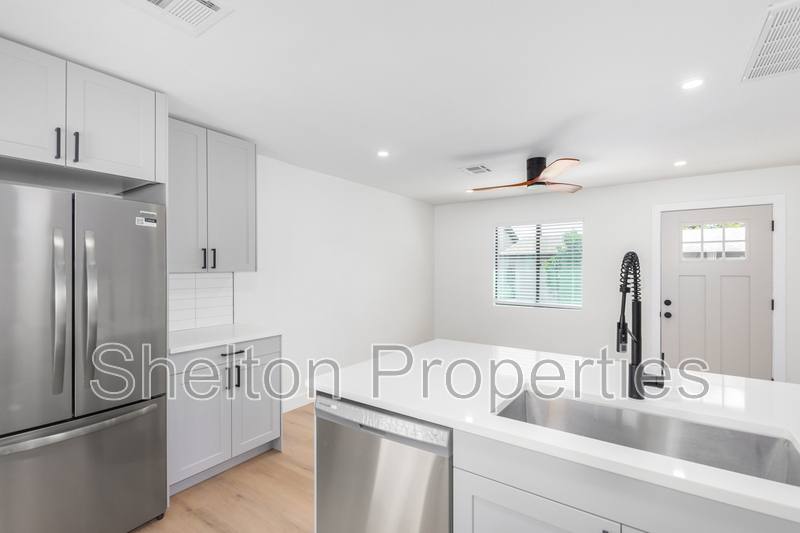 Apartment for rent at 616 N 10th Ave #G, Phoenix, AZ 85007