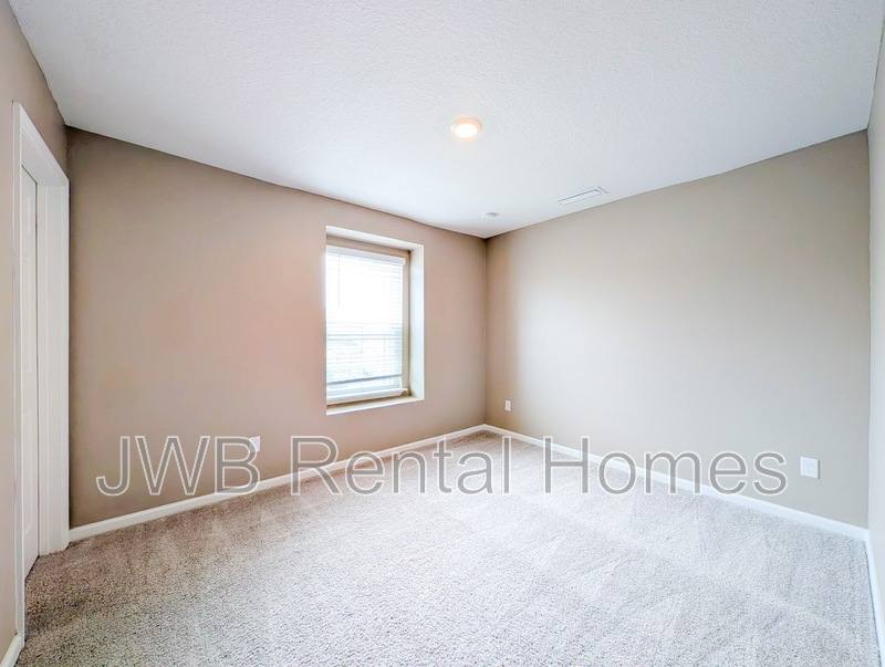 Townhouse for rent at 9868 Fiddleback Lane, Jacksonville, FL 32222