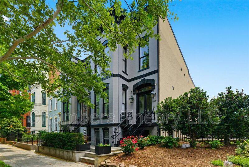 Apartment for rent at 1516 Q St NW #1, Washington, DC 20009