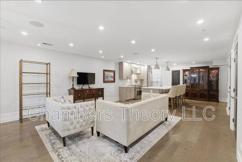 Apartment for rent at 1516 Q St NW #1, Washington, DC 20009