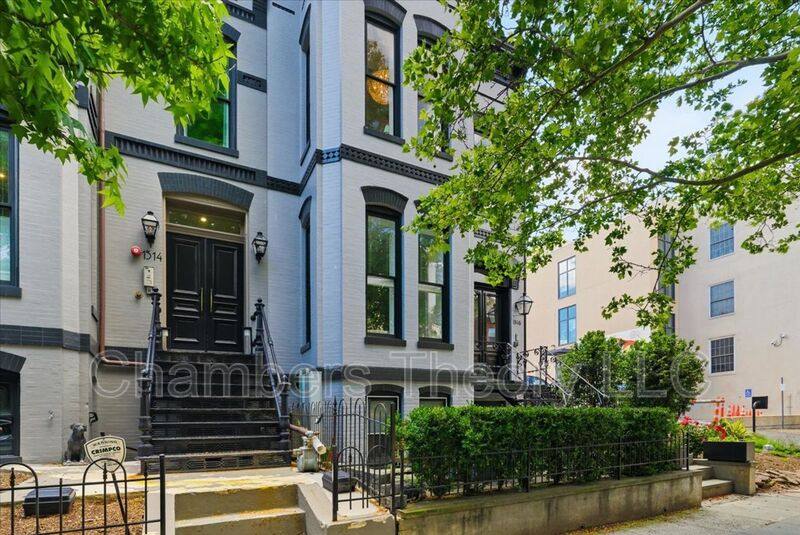 Apartment for rent at 1516 Q St NW #1, Washington, DC 20009