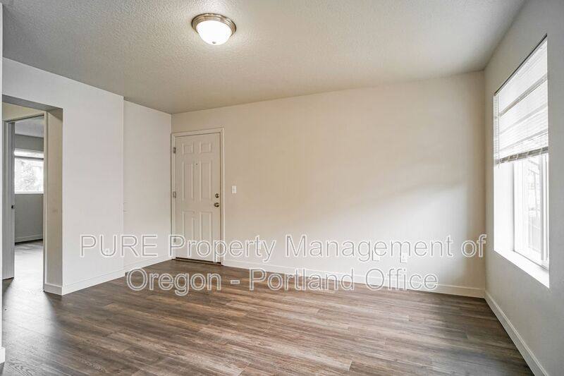 Apartment for rent at 141 NE 147th Ave #26, Portland, OR 97230