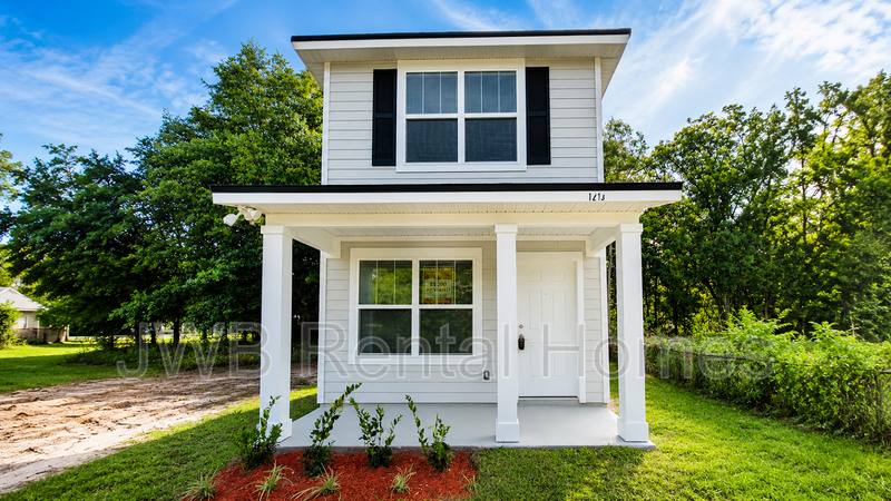 House for rent at 1213 Moat St, Jacksonville, FL 32209