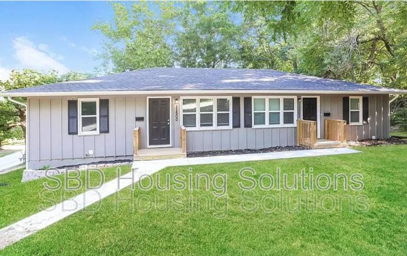 Apartment for rent at 11500 E Anderson St, Independence, MO 64054