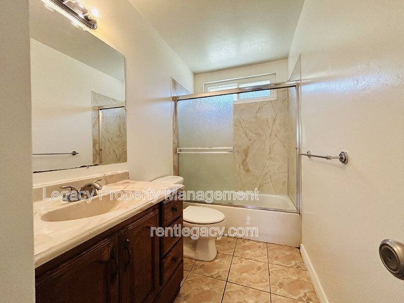 House for rent at 3609 Huntsman Dr, Sacramento, CA 95826