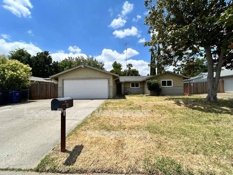 House for rent at 3609 Huntsman Dr, Sacramento, CA 95826