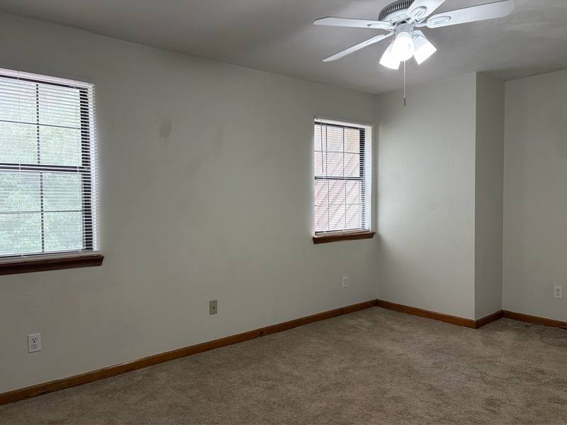Townhouse for rent at 3740 Donovan Dr #B-1, Tallahassee, FL 32309